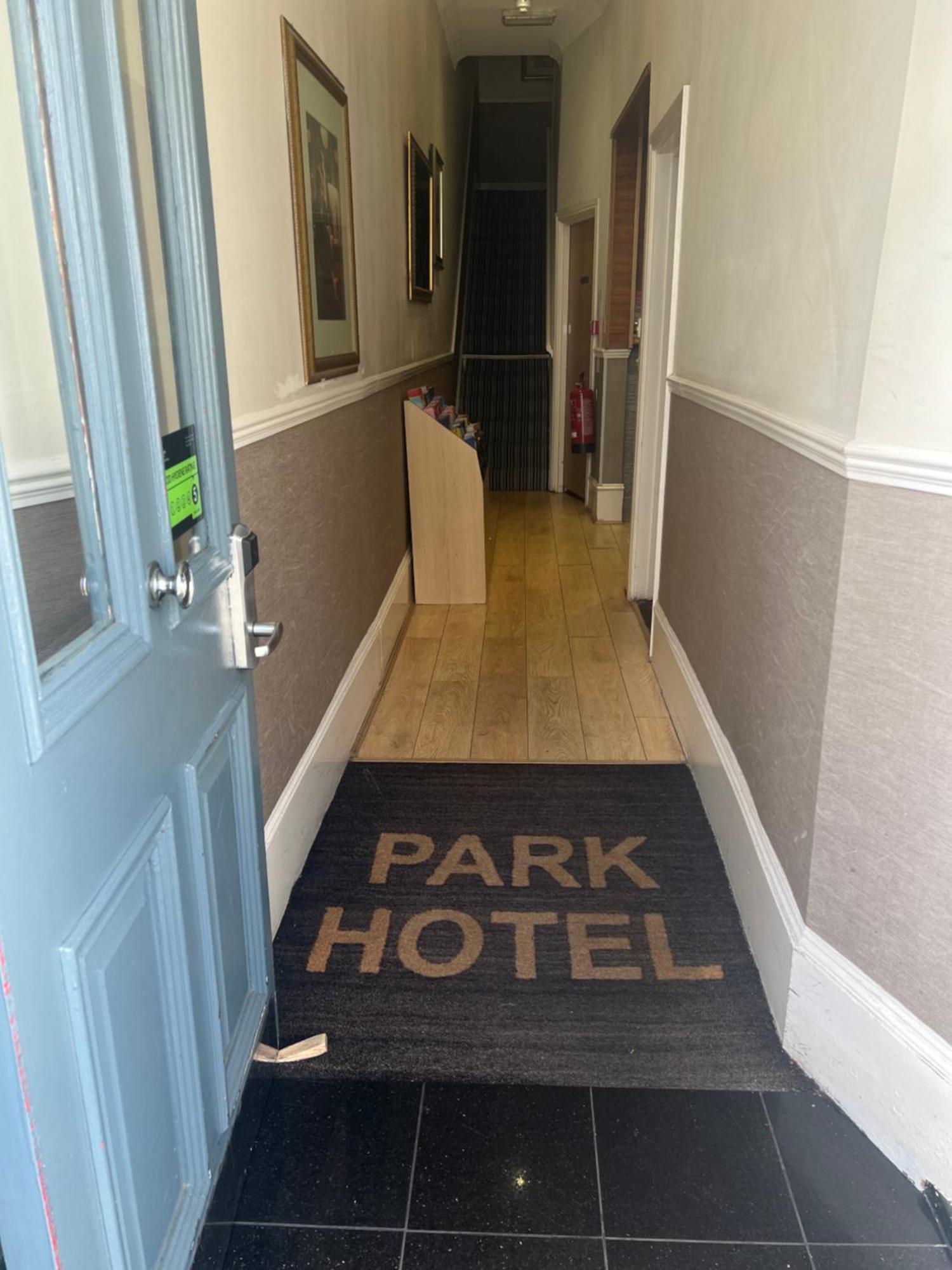 The Park Hotel Λονδίνο Εξωτερικό φωτογραφία